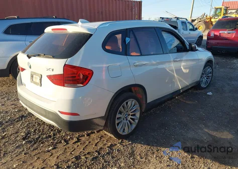 2015 BMW X1 Sdrive28I z USA, uszkodzony, nr VIN WBAVM1C58FVW56866